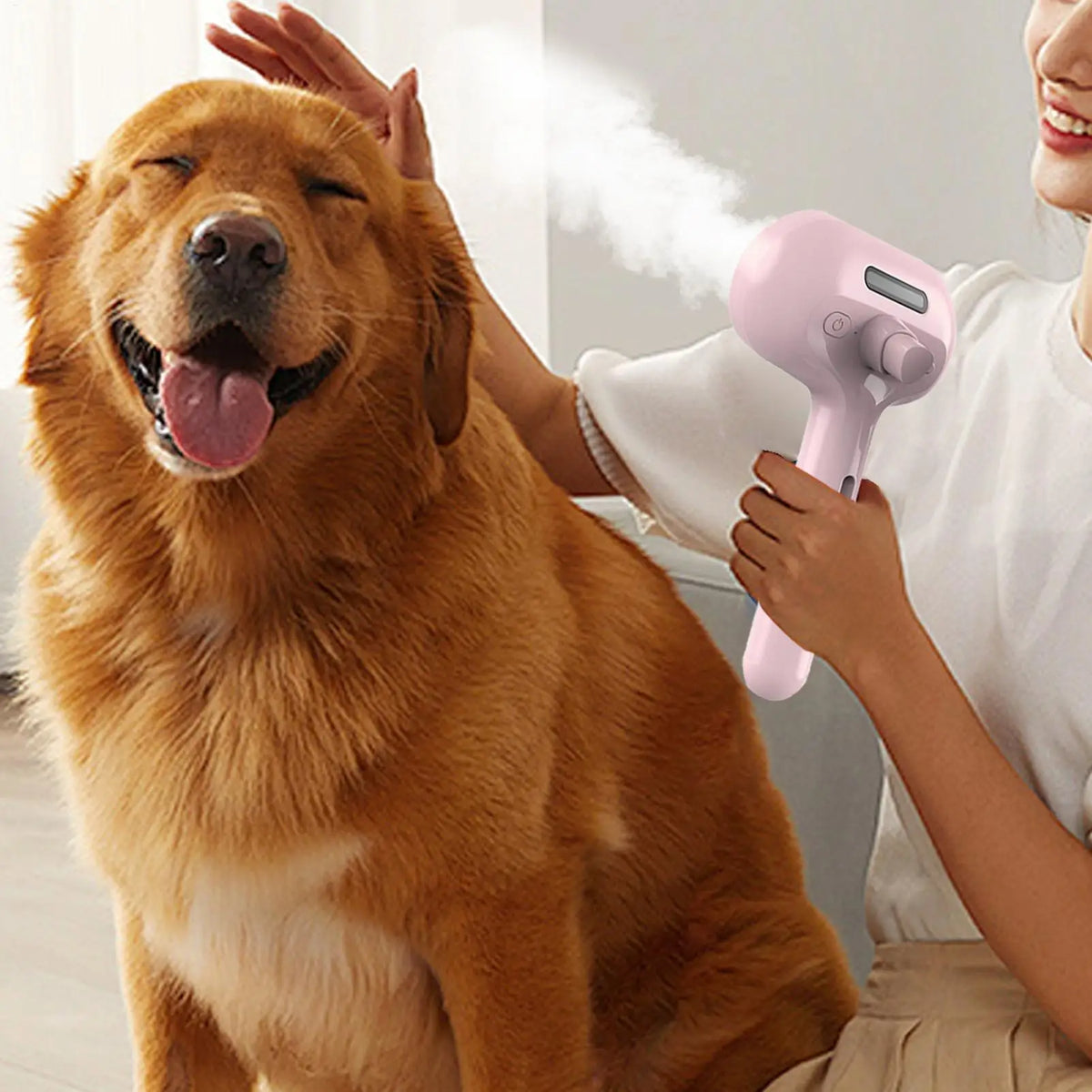 AquaGroom™ Self-Cleaning Mist Brush for Cats & Dogs